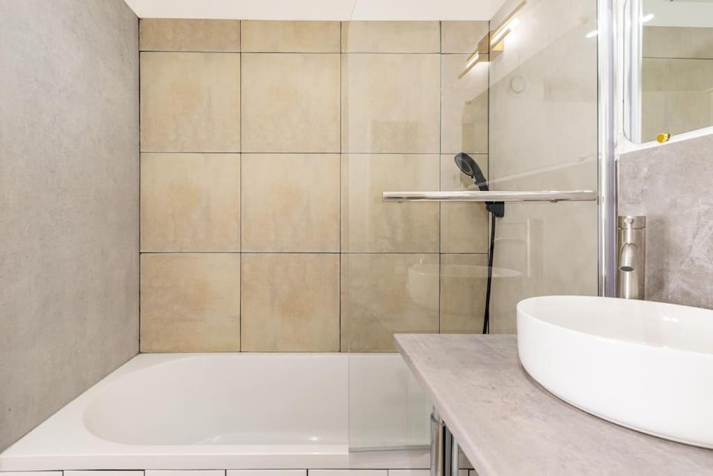 Duplex 6 Personnes Hyper Centre Apartment Dieppe Bagian luar foto